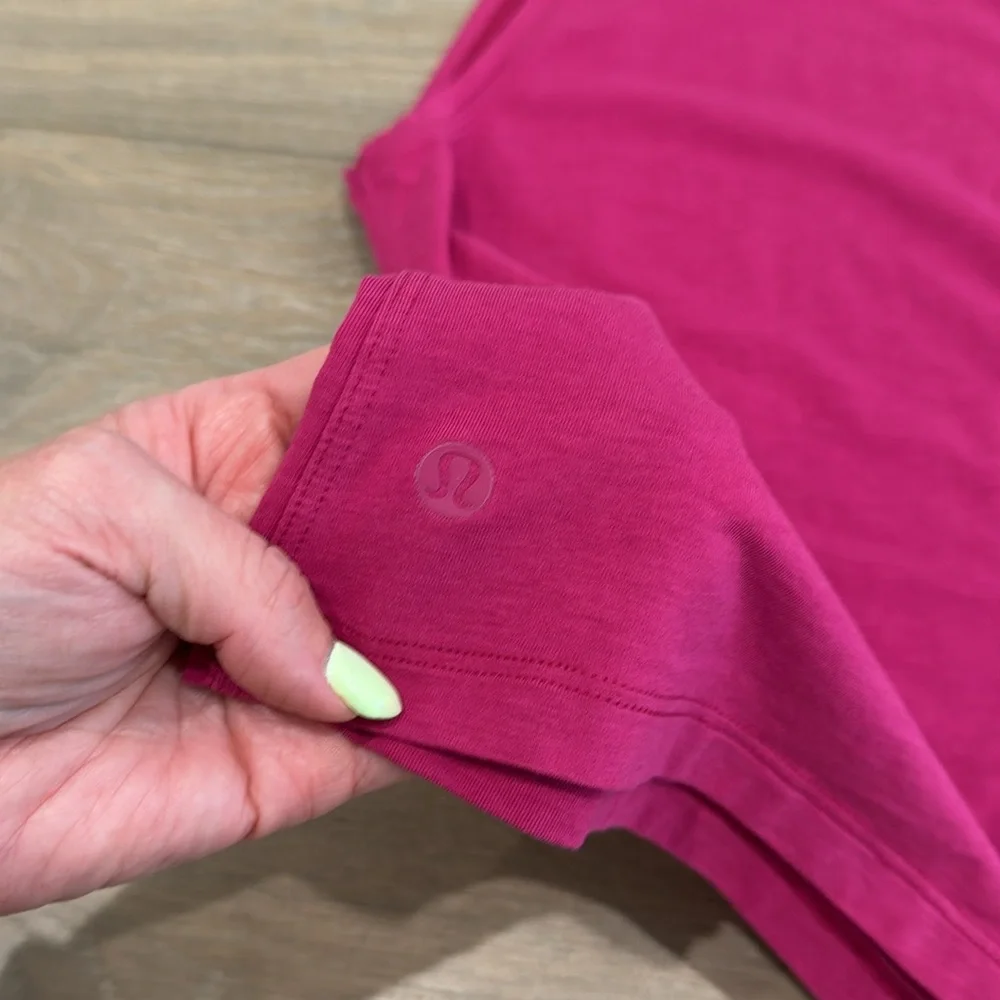 LULULEMON Ripened Raspberry All Yours Tank Active Workout Gym Muscle Top Size 12